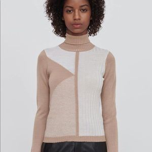Turtleneck Sweater - Medium - Beige & Tan